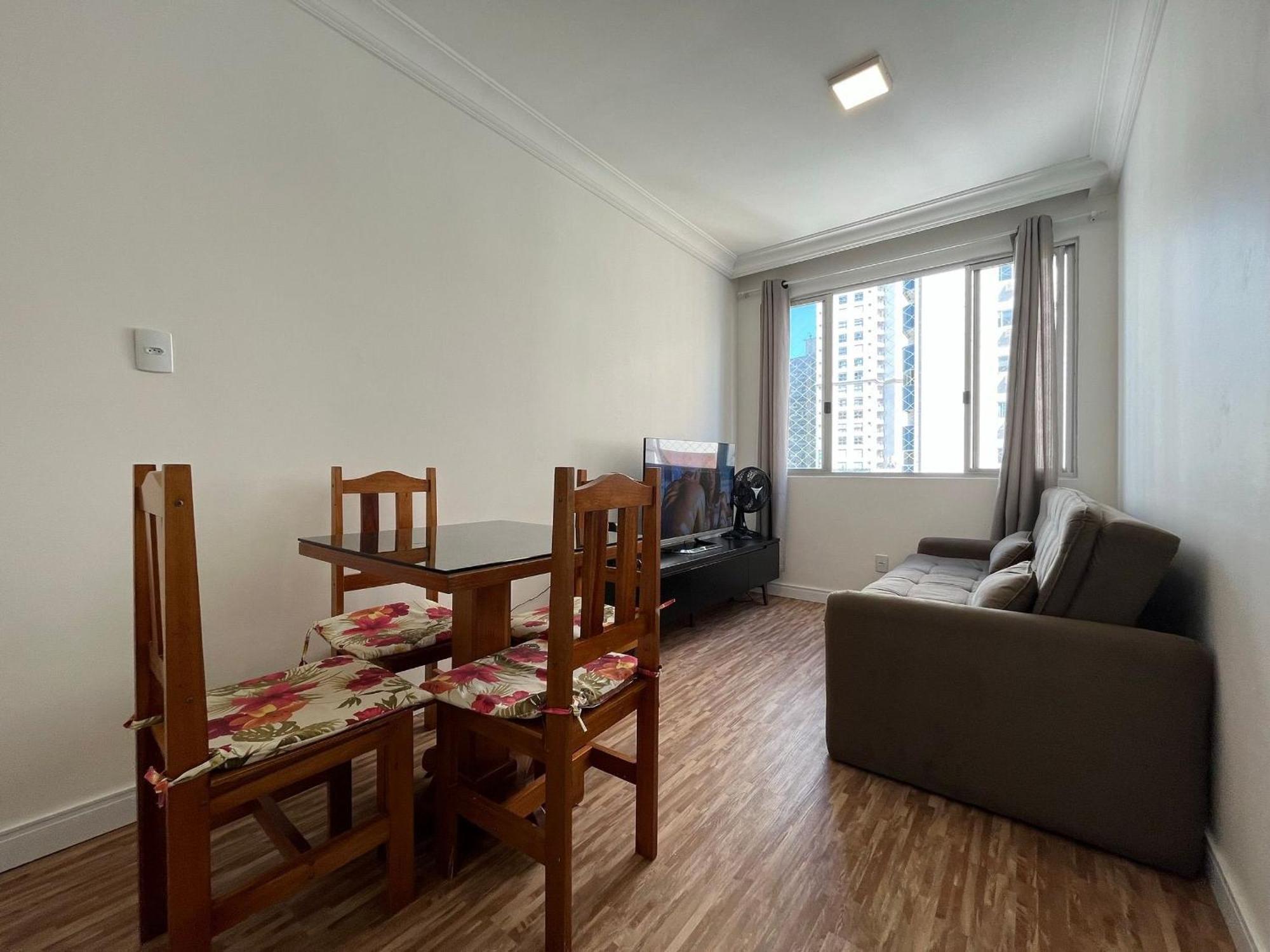 Po04- 1 Quarto Ao Lado Shop. Atlantico C/ Garagem Balneario Camboriu Luaran gambar
